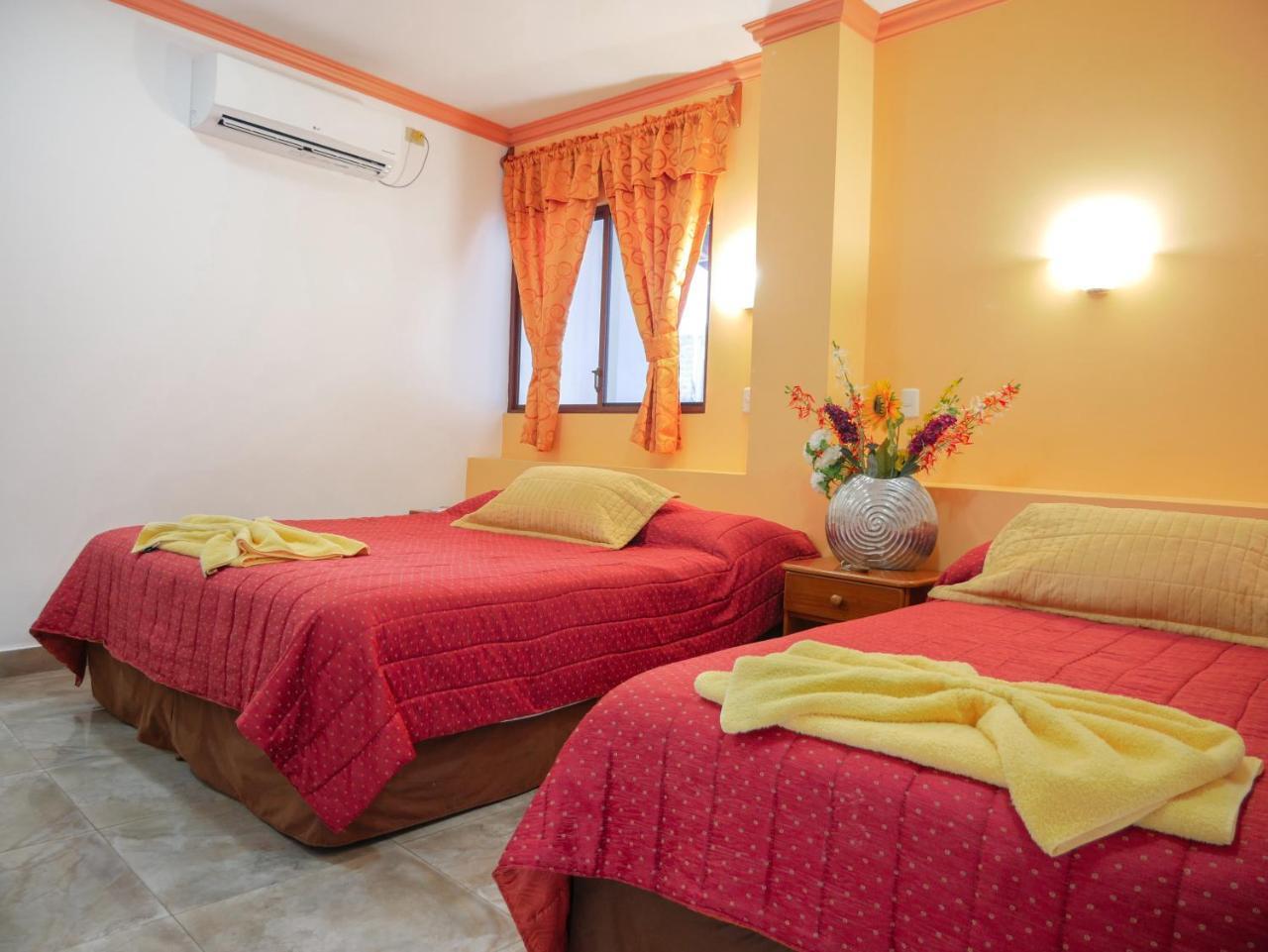 Hostal Espana Пуэрто-Айора Экстерьер фото