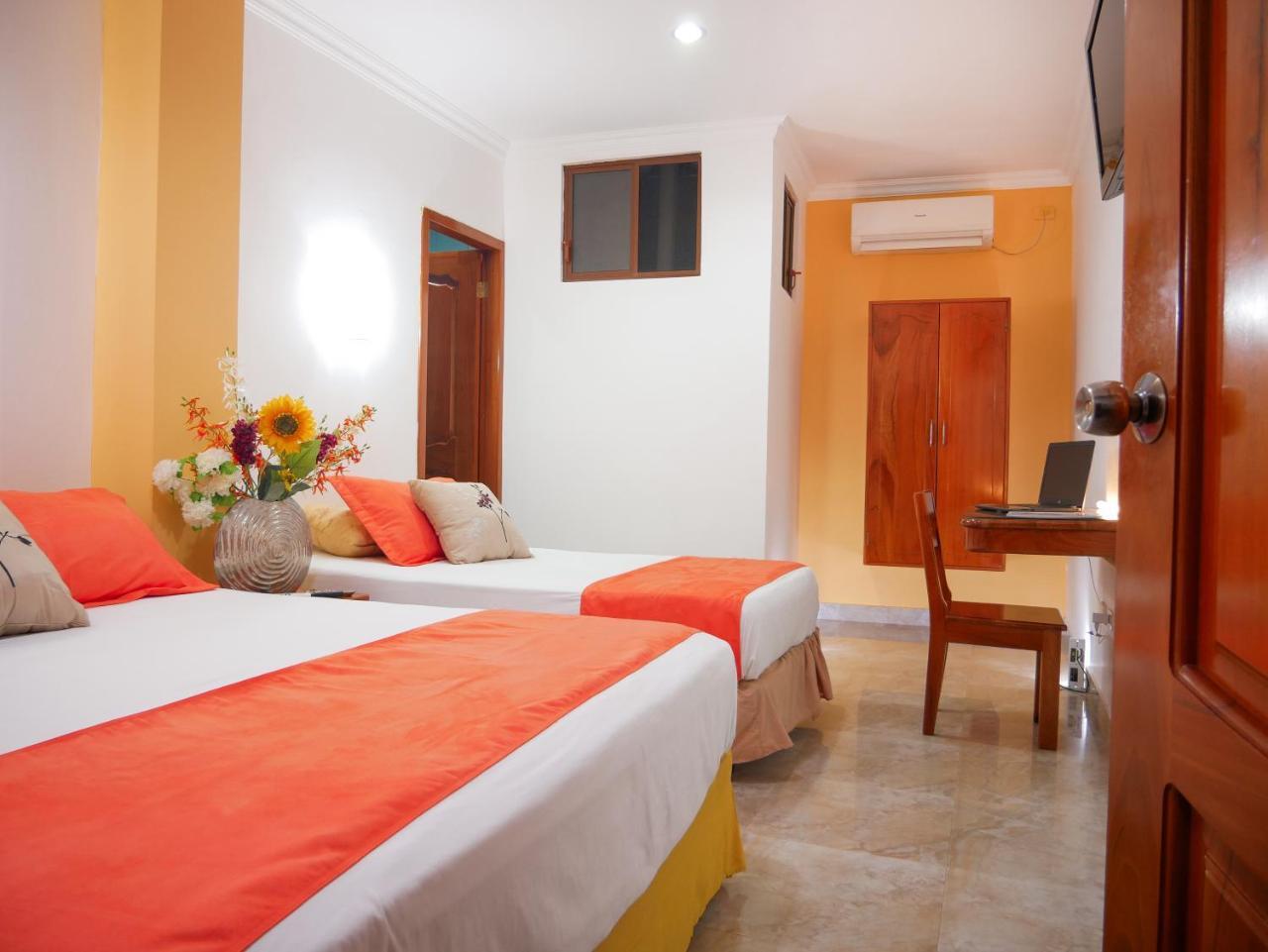 Hostal Espana Пуэрто-Айора Экстерьер фото