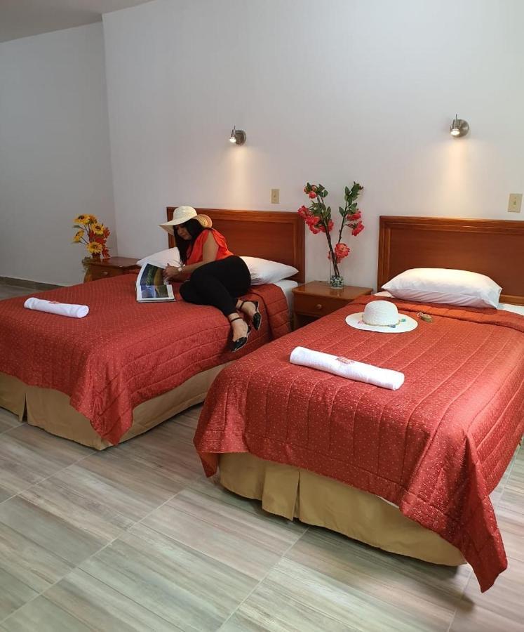 Hostal Espana Пуэрто-Айора Экстерьер фото